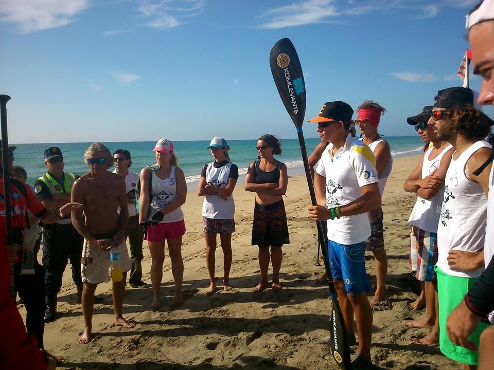 10157235_300601873439391_646366606506317483_n