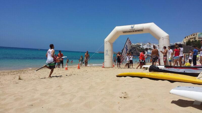 10252087_687332324638595_4304402173936177212_n