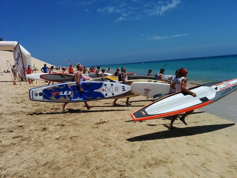 10256449_288647317967906_8257367311873199289_n