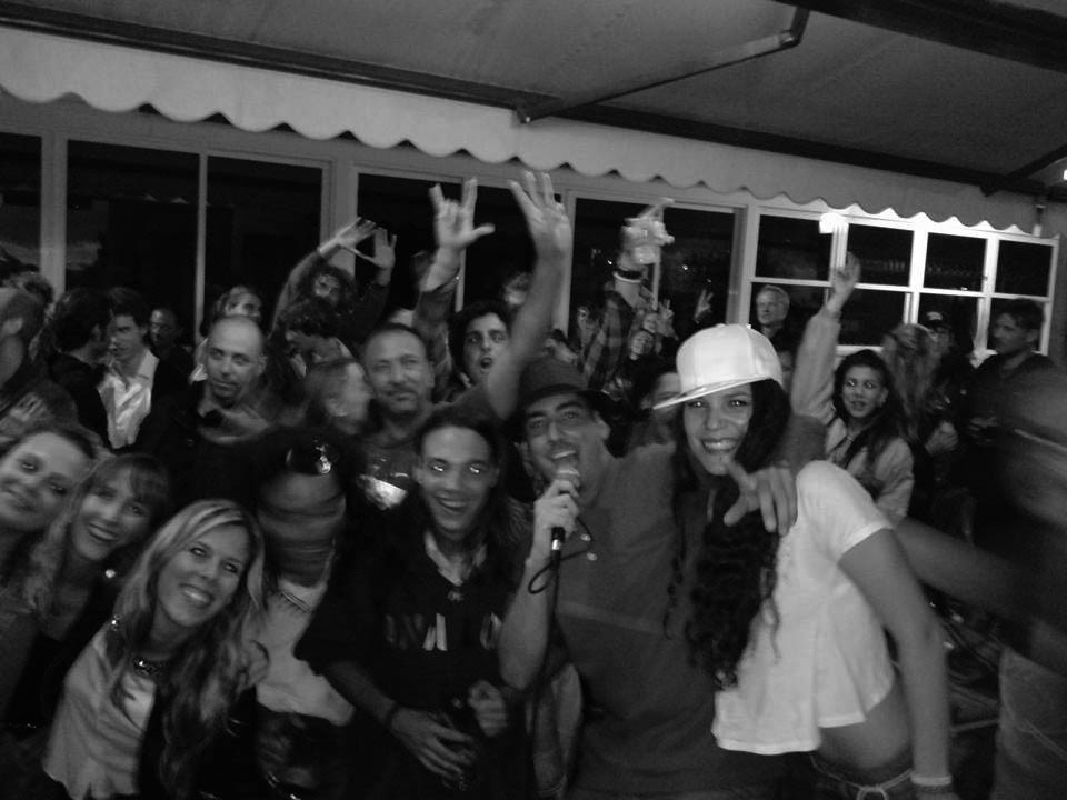 1513336_10201153494301391_440472536_n